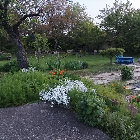 Bilkarskata Kashta Hotel Gorsko Slivovo Buitenkant foto